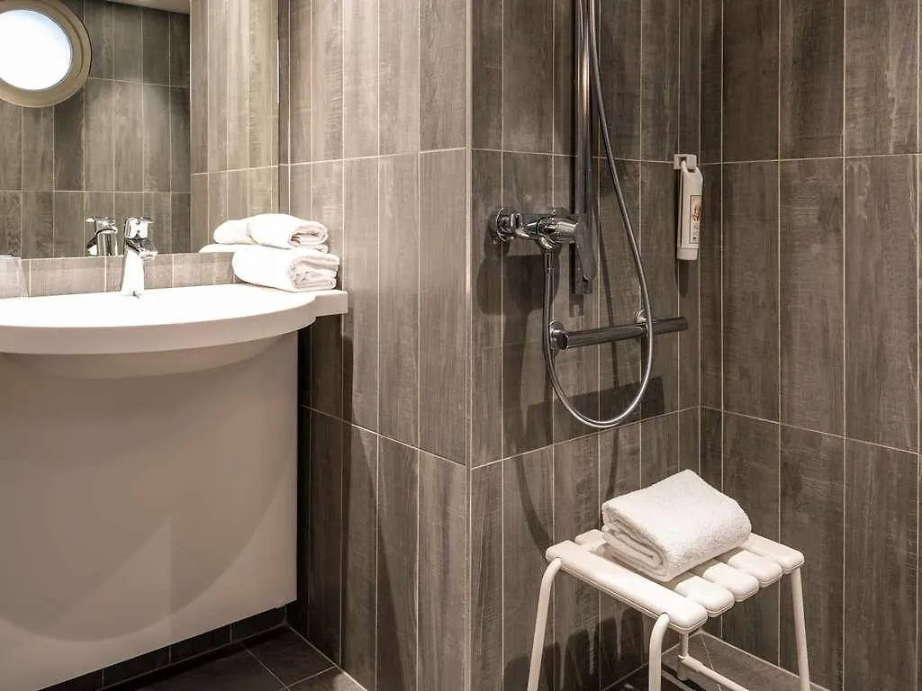 Ibis Paris Alesia Montparnasse Hotel 3*,