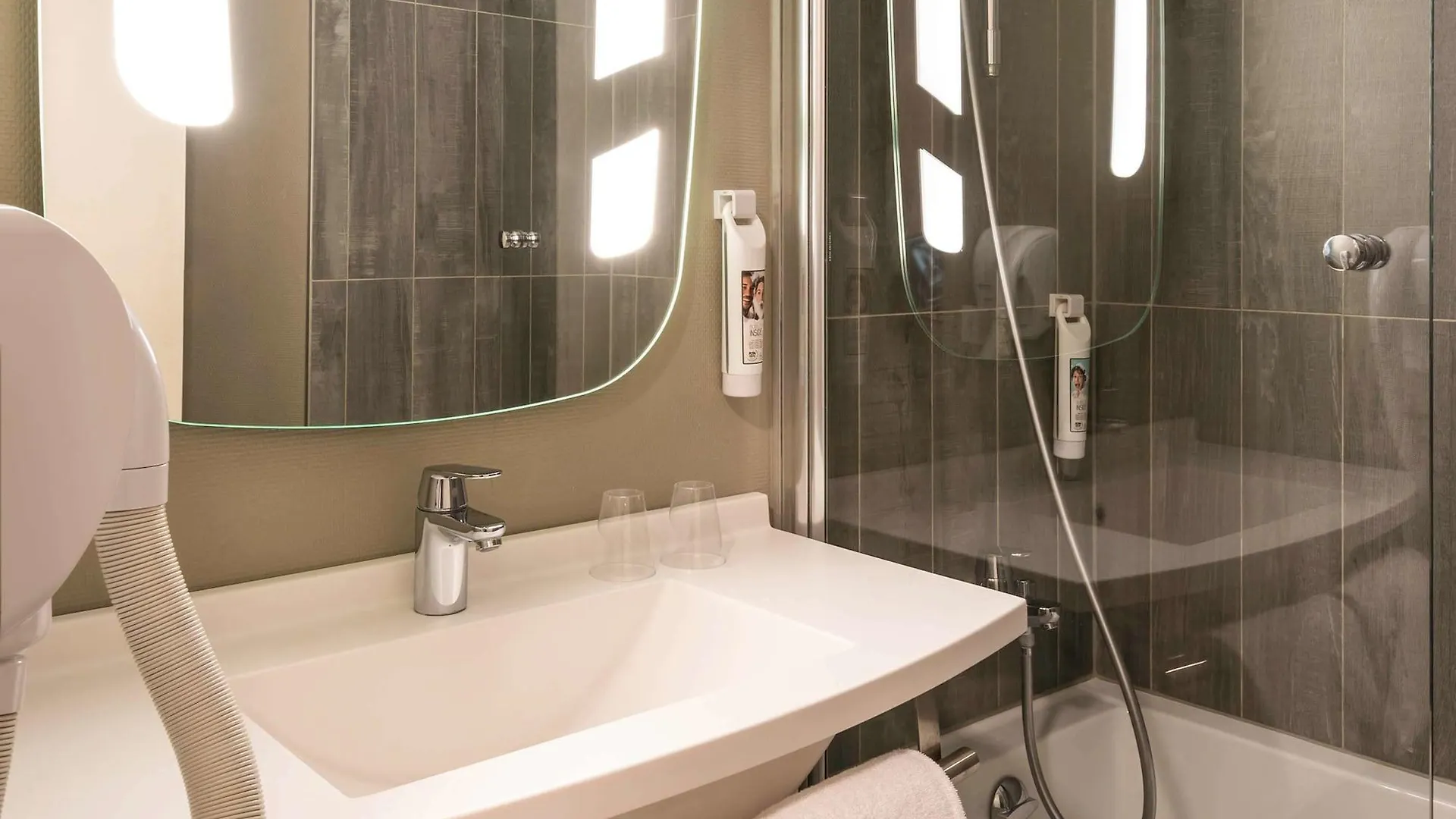 ***  Ibis Paris Alesia Montparnasse Hotel France