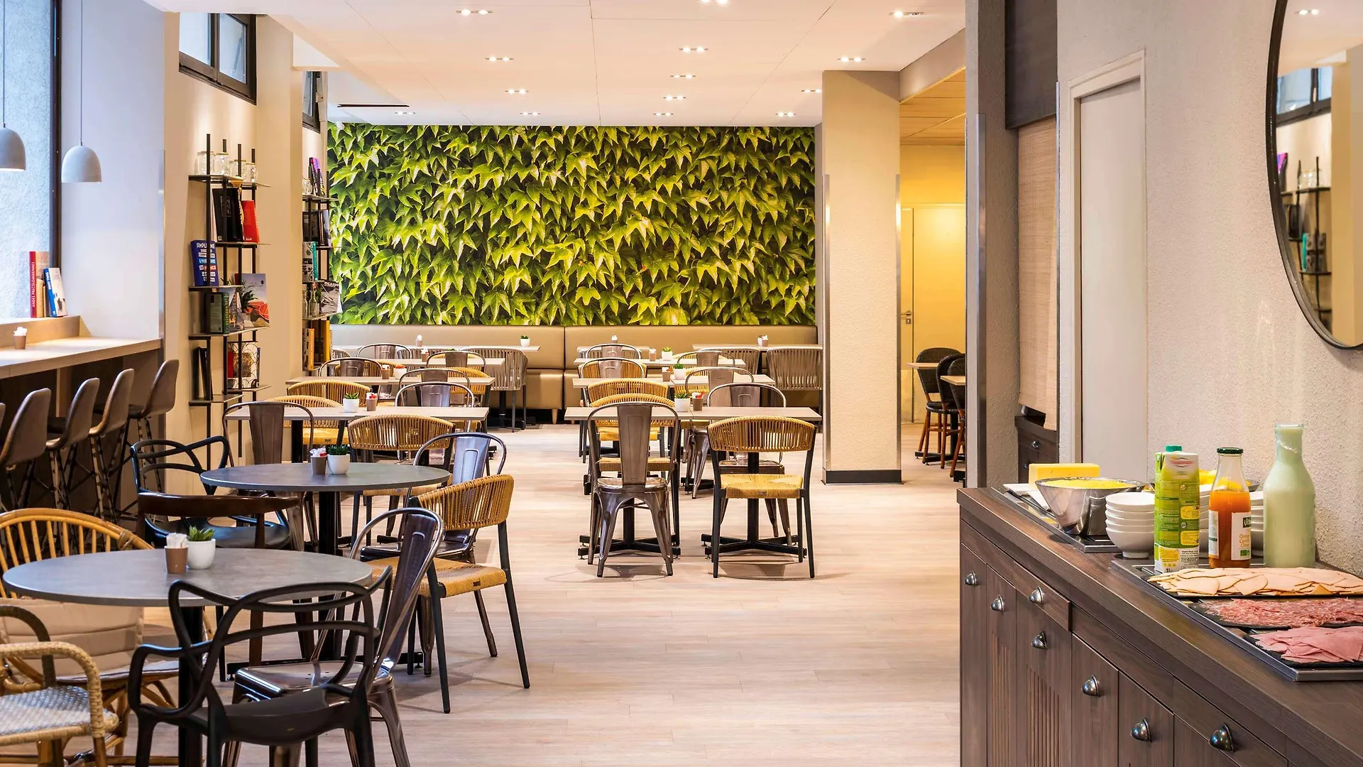 Ibis Paris Alesia Montparnasse Hotel 3*,