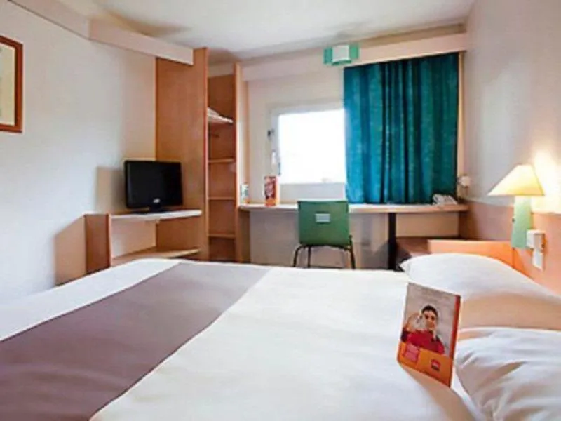 ***  Ibis Paris Alesia Montparnasse Hotel France