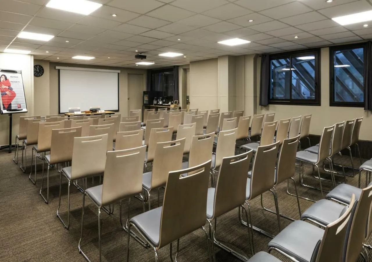 Ibis Paris Alesia Montparnasse Hotel