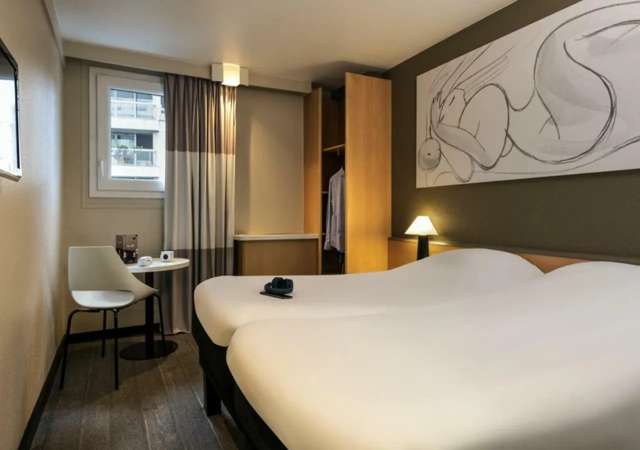 Ibis Paris Alesia Montparnasse Hotel