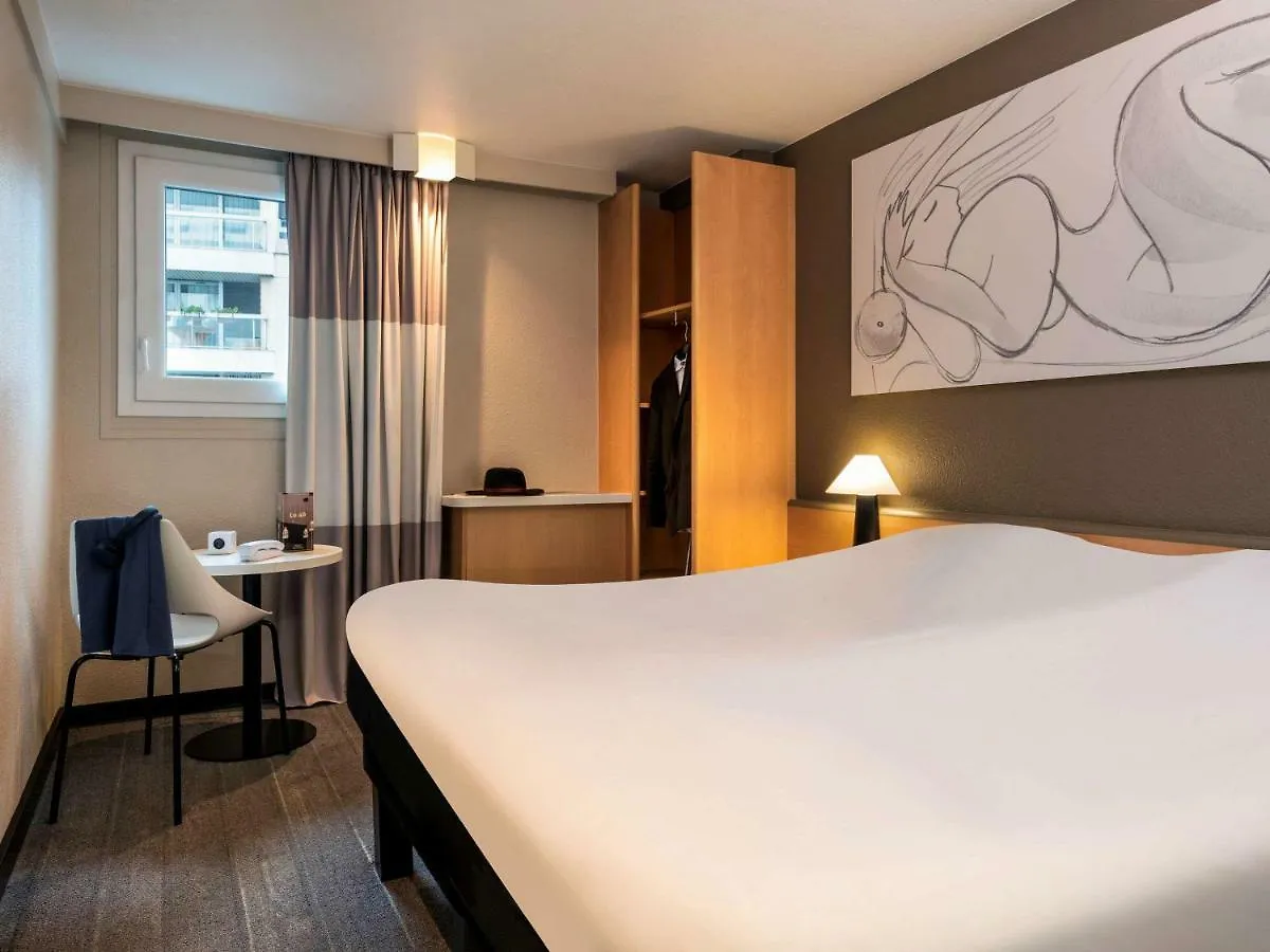 Hotel Ibis Paris Alesia Montparnasse