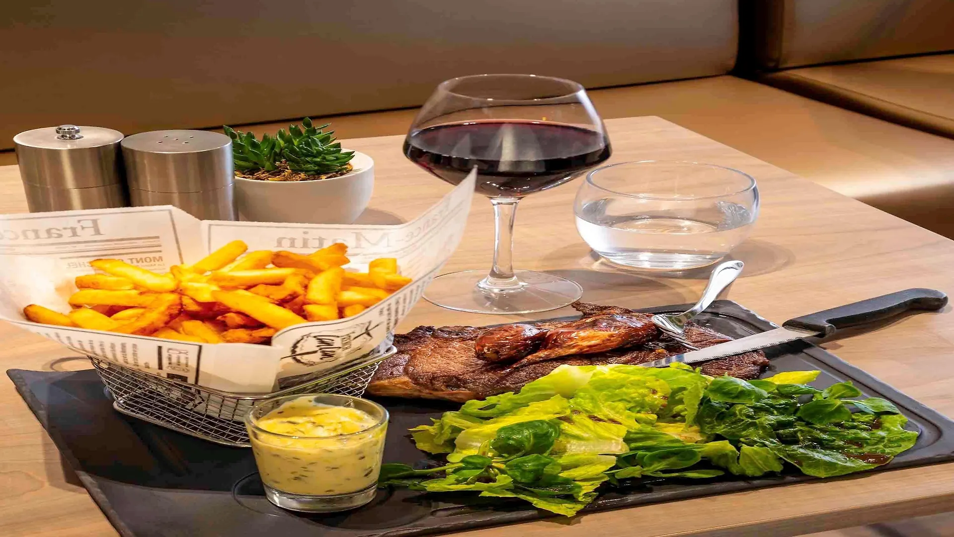Ibis Paris Alesia Montparnasse Hotel